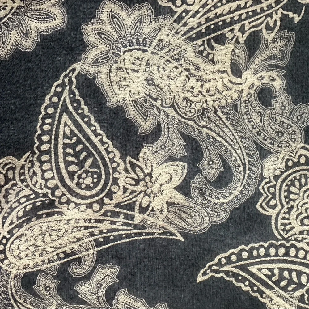 Scarf Paisley Floral Lightweight Black Cream 19” X 19”